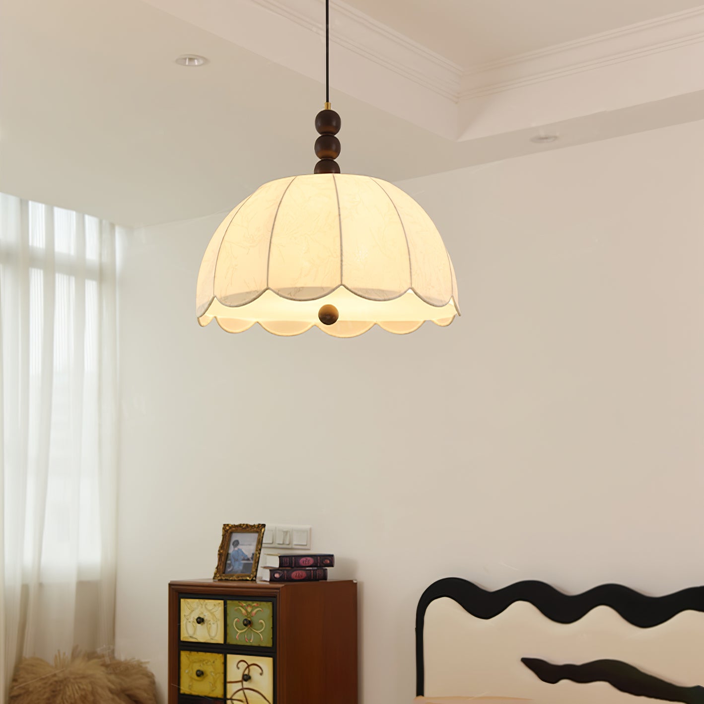Scalloped Floral Fabric Wood Swag Pendant
