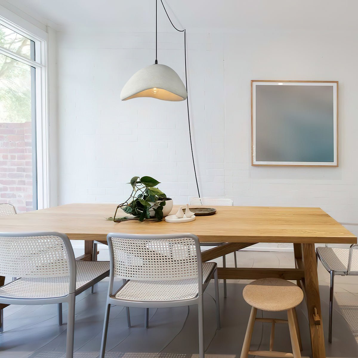 Curved Polystyrene Plug-In Pendant Light