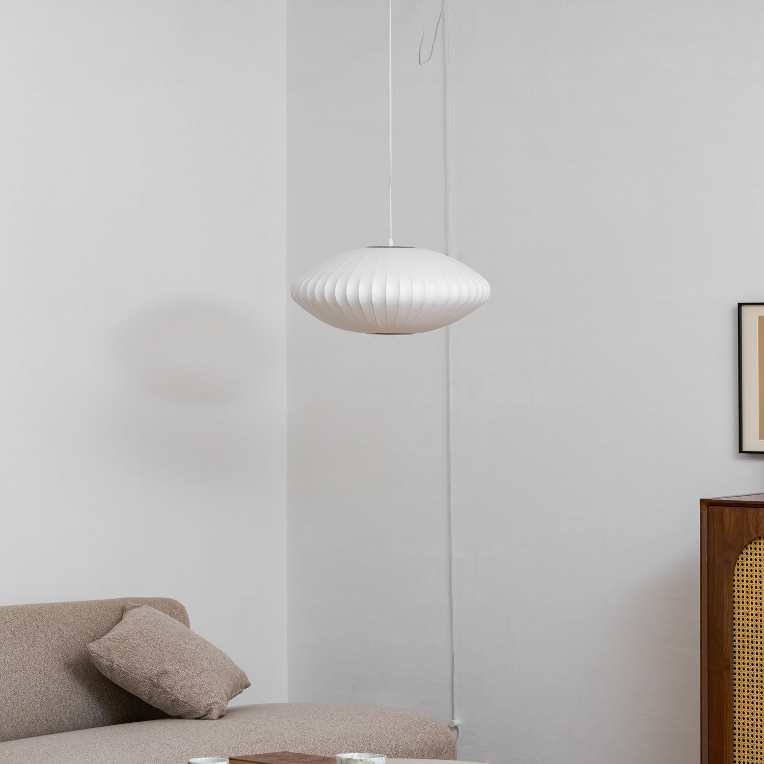 White Geometric Wire Swag Pendant Light