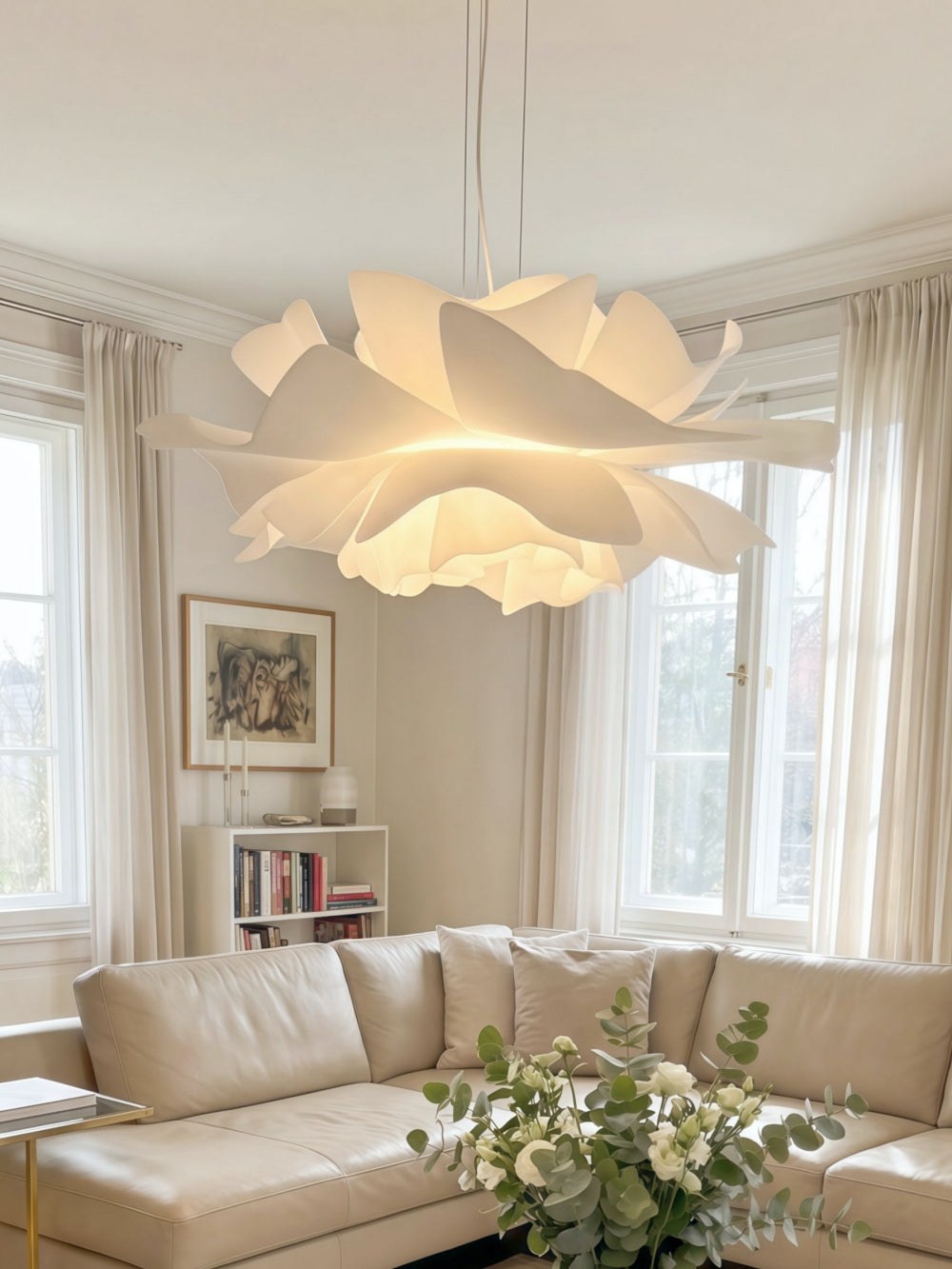 Flora Nordic Floral Sculptural Pendant Lamp - Artistic Decorative Lamp for Living Room 4