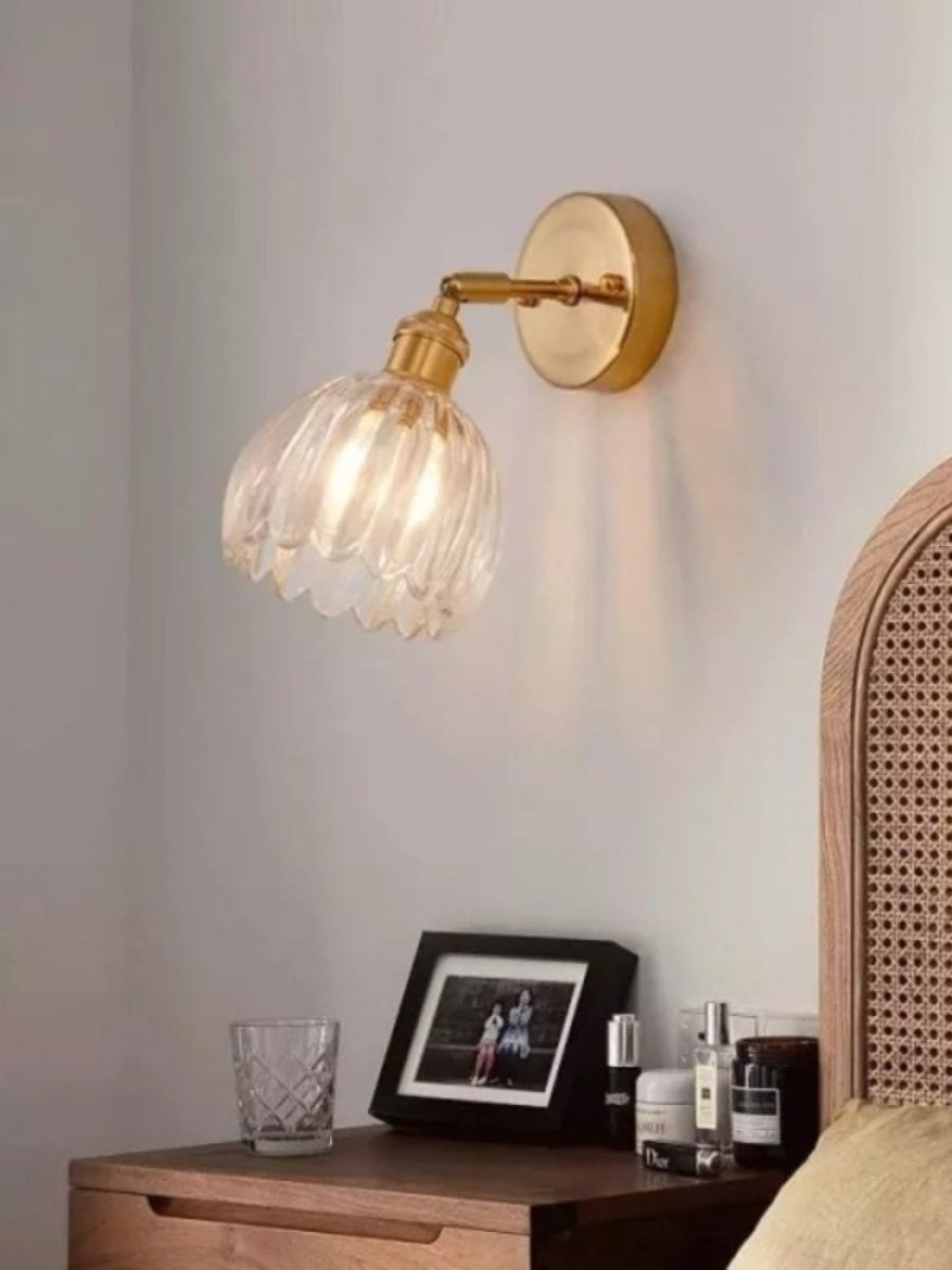 Verdoma Tulip Inspired Floral Shade Wall Lamp — Art Deco Inspired Decorative Sconce for Bedrooms 10