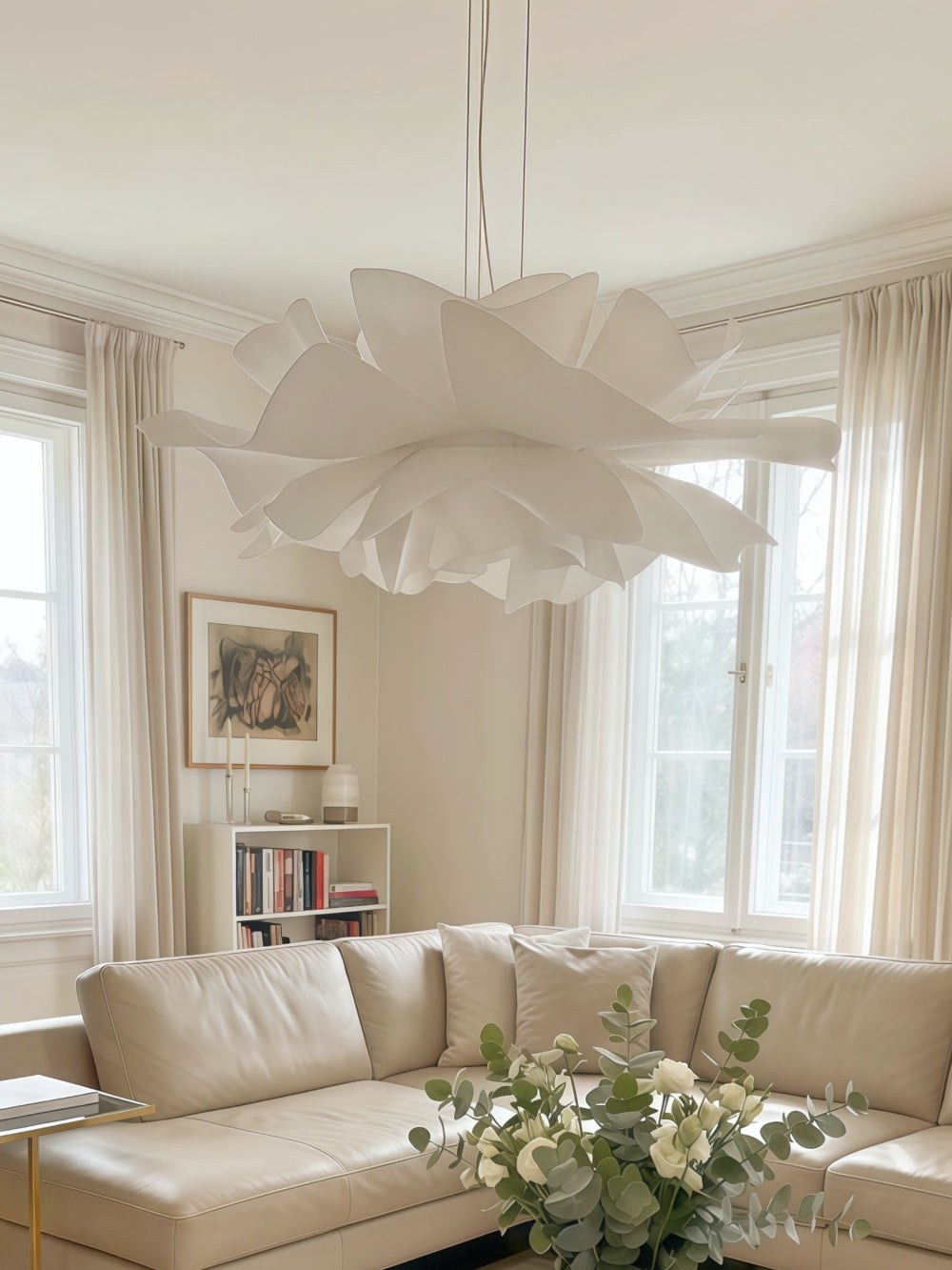 Flora Nordic Floral Sculptural Pendant Lamp - Artistic Decorative Lamp for Living Room 3