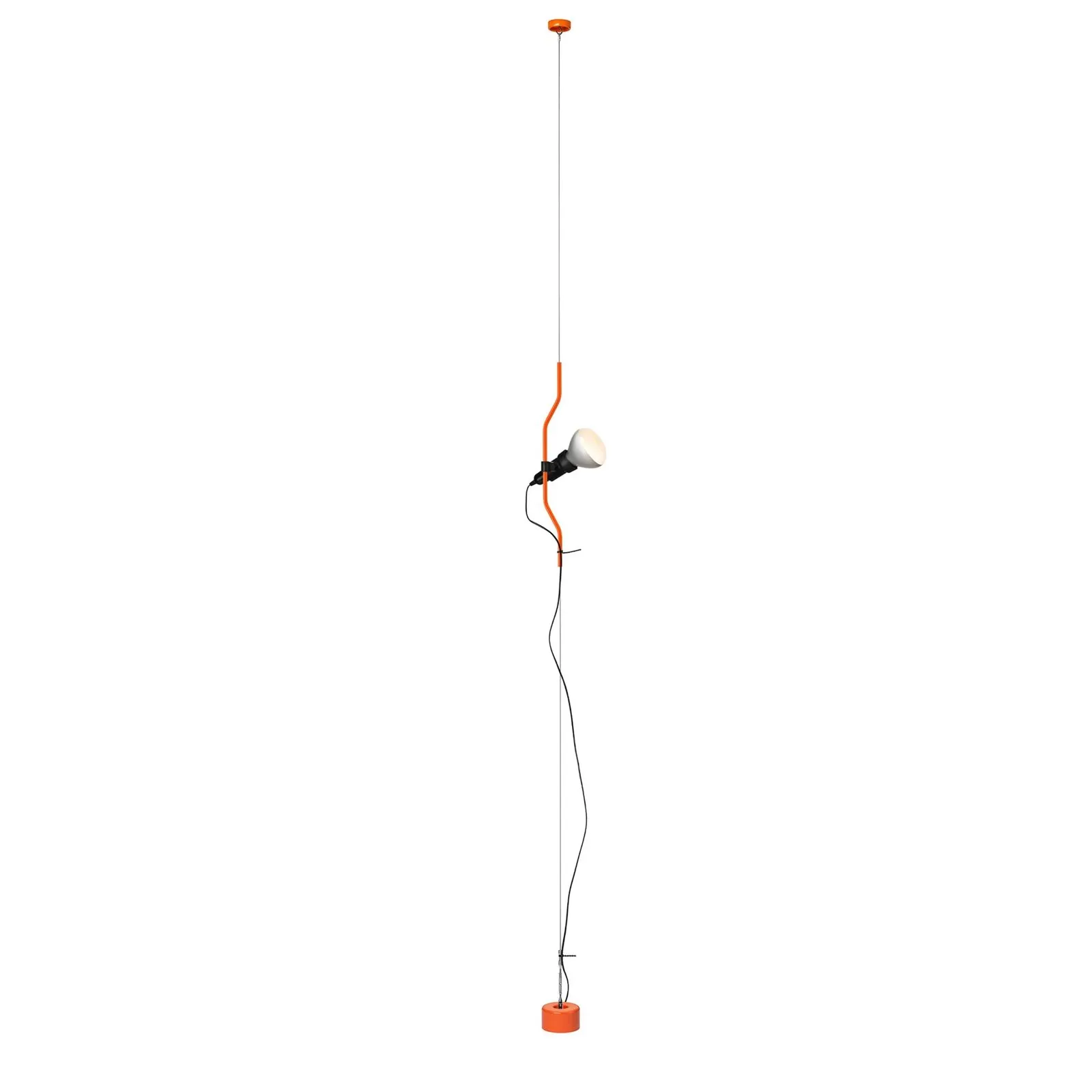 Lampadaire à câble orange une tête, fond blanc